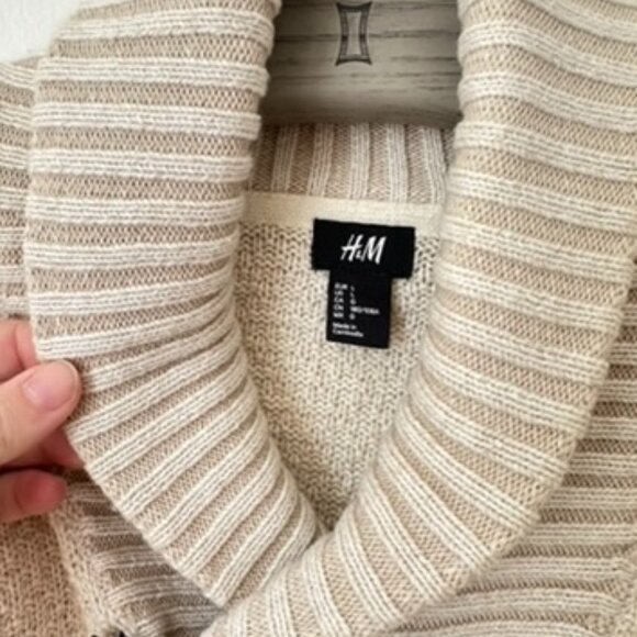 H&M cream boatneck men's knit sweater - Picture 4 of 8